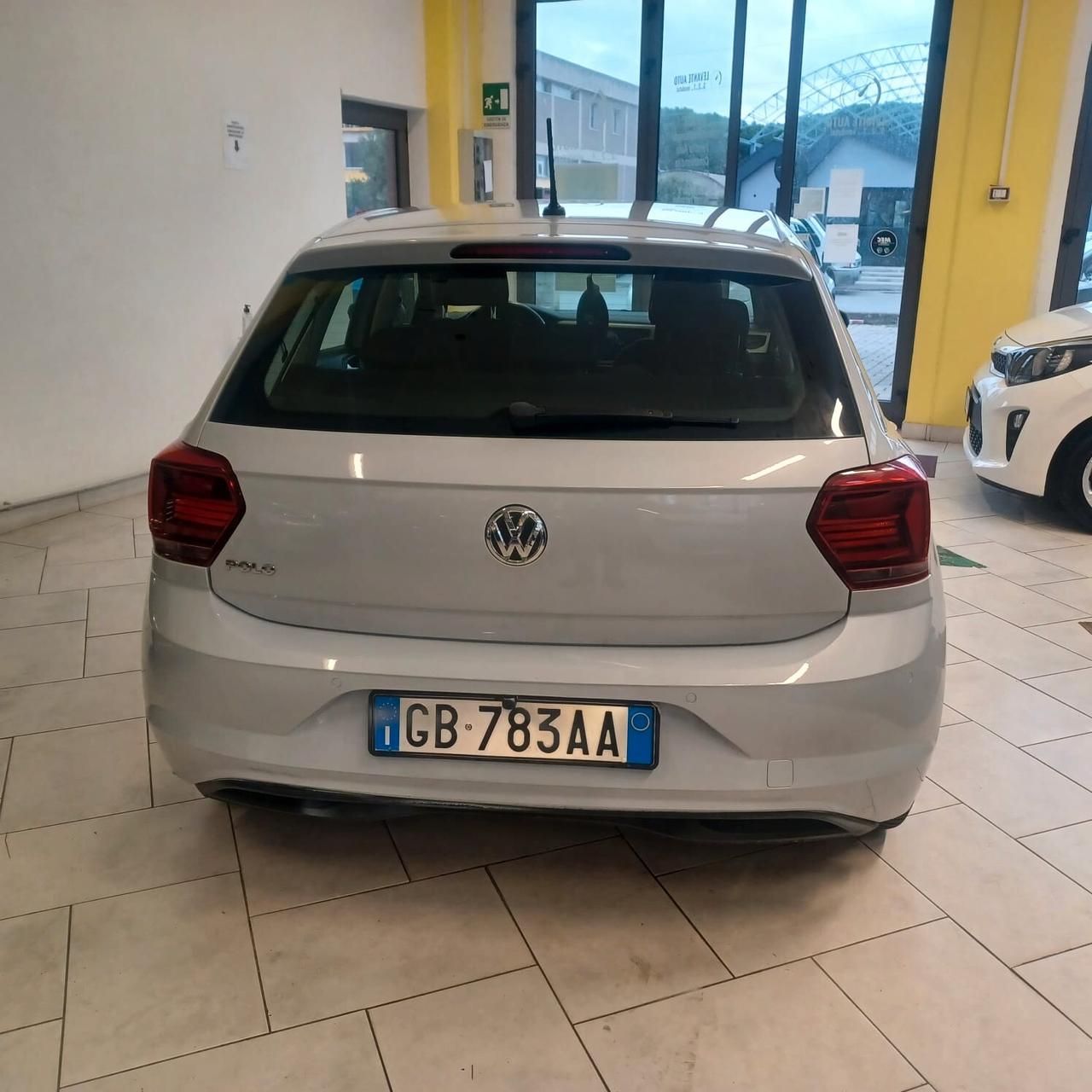 70.118KM SEMBRA NUOVA VW POLO 1.0 NEOPATENTATI