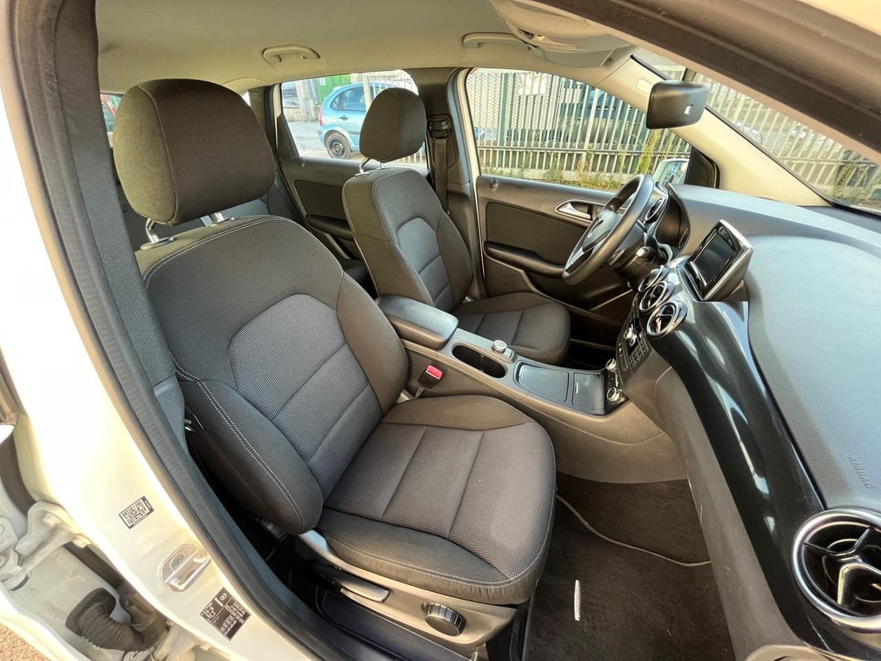 Mercedes-benz B 200 NGD. Benzina/metano