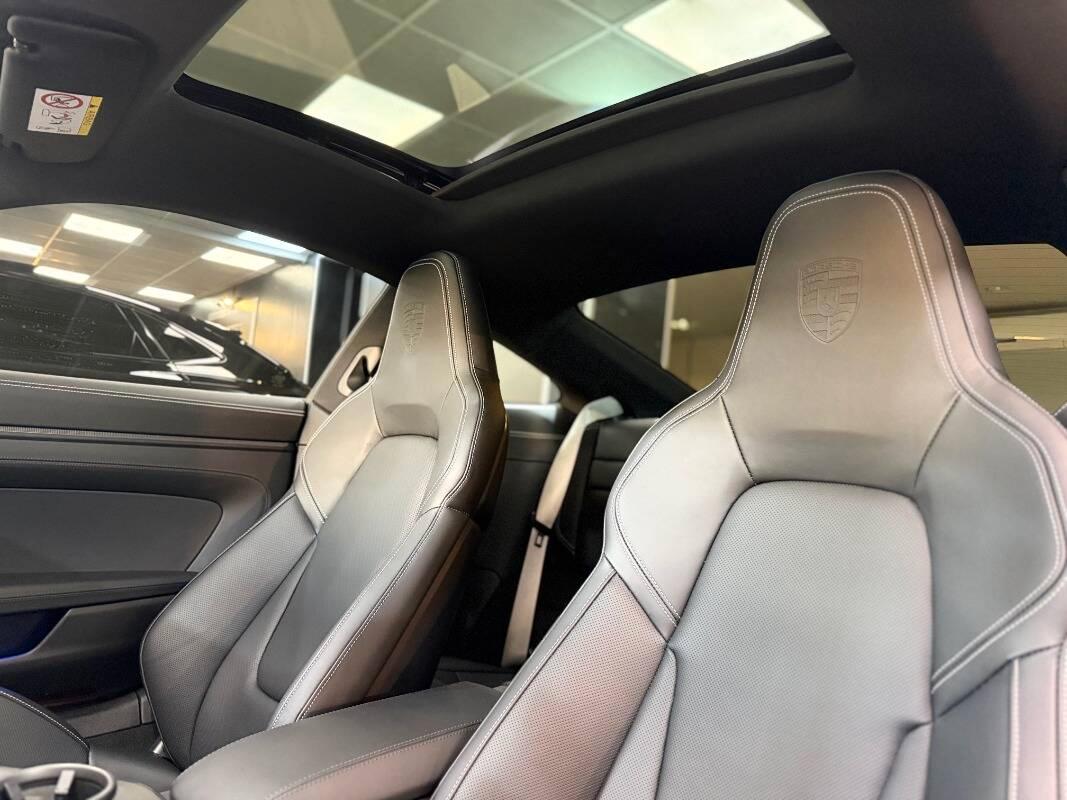 Porsche 911 Coupé 3.0 Carrera S 480cv auto