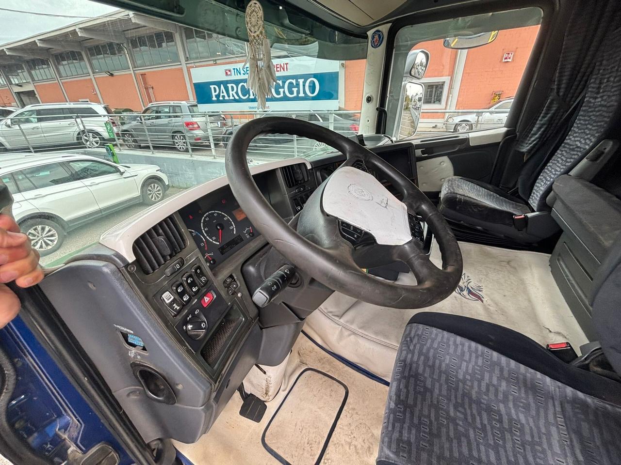 Scania R560