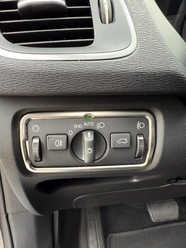VOLVO V40 D2 2.0 120cv Geartronic Momentum DISTRIB. OK-BOLLO