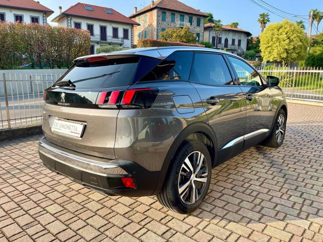 PEUGEOT 3008 PureTech Turbo 130 S&S EAT8 Allure Pack