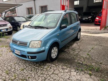 FIAT PANDA 1.2 BENZINA ANNO 2004 X NEOPATENTATI
