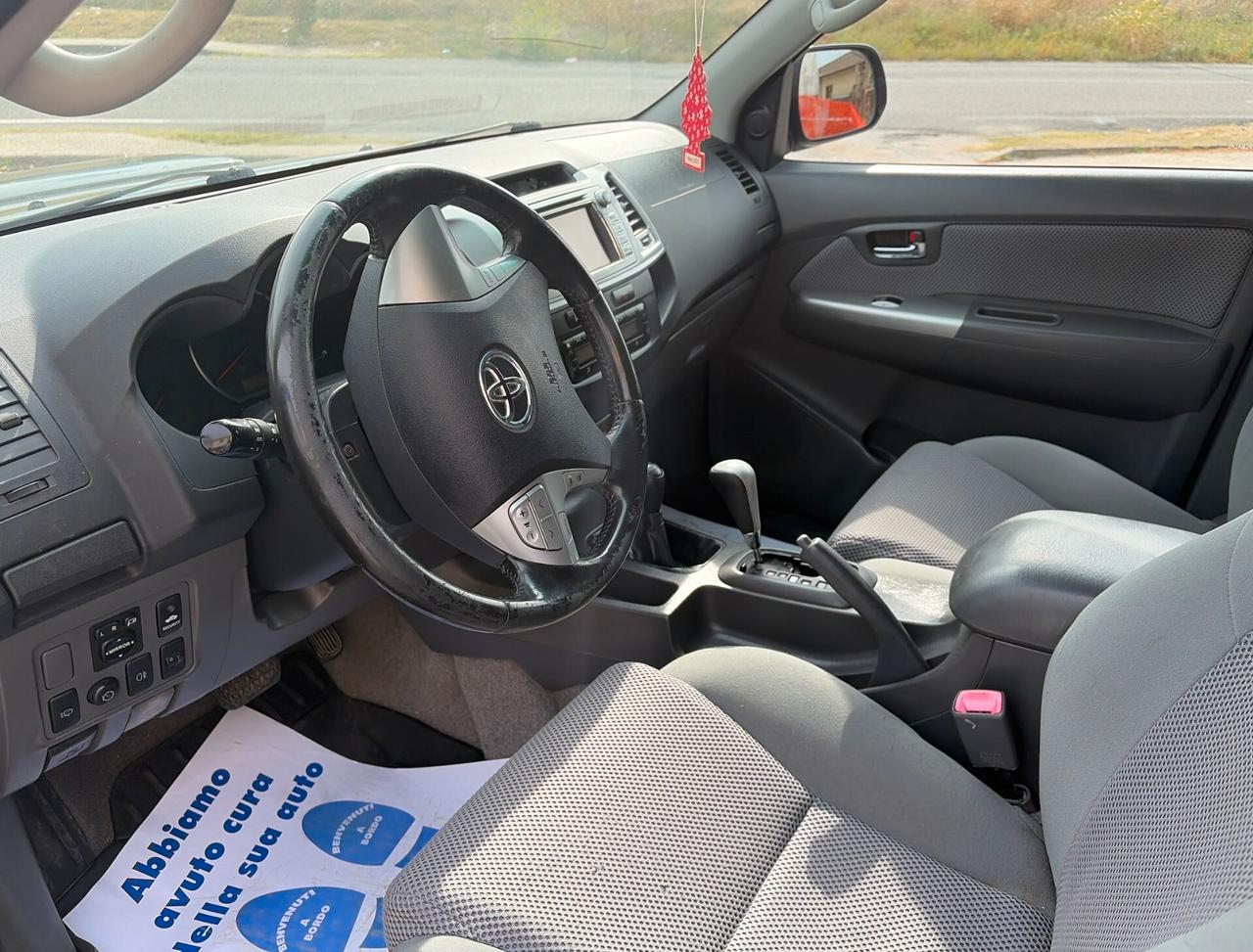 Toyota Hilux 3.0 D-4D aut.4WD 4p. DC Stylex