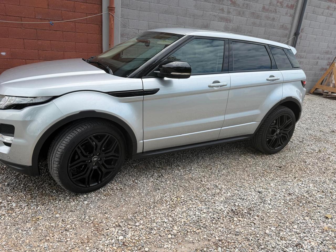 Land Rover Range Evoque 2.2 Sd4 5p. Con 205.000km