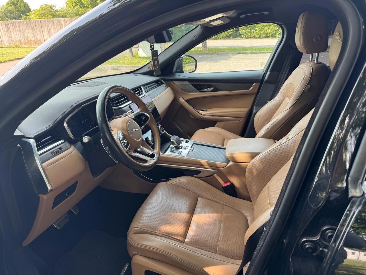 Jaguar F-Pace 2.0 D 163 CV N1 . 2022