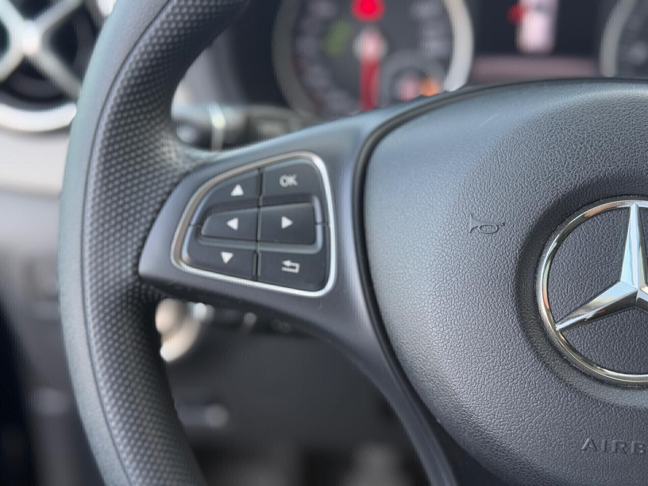 Mercedes-benz B 180 km 95.000 !