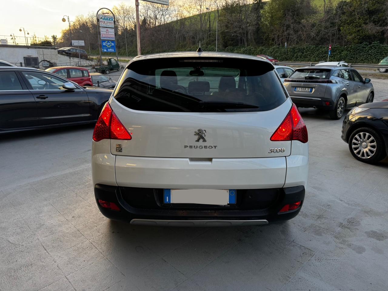 Peugeot 3008 DIESEL HYbrid4