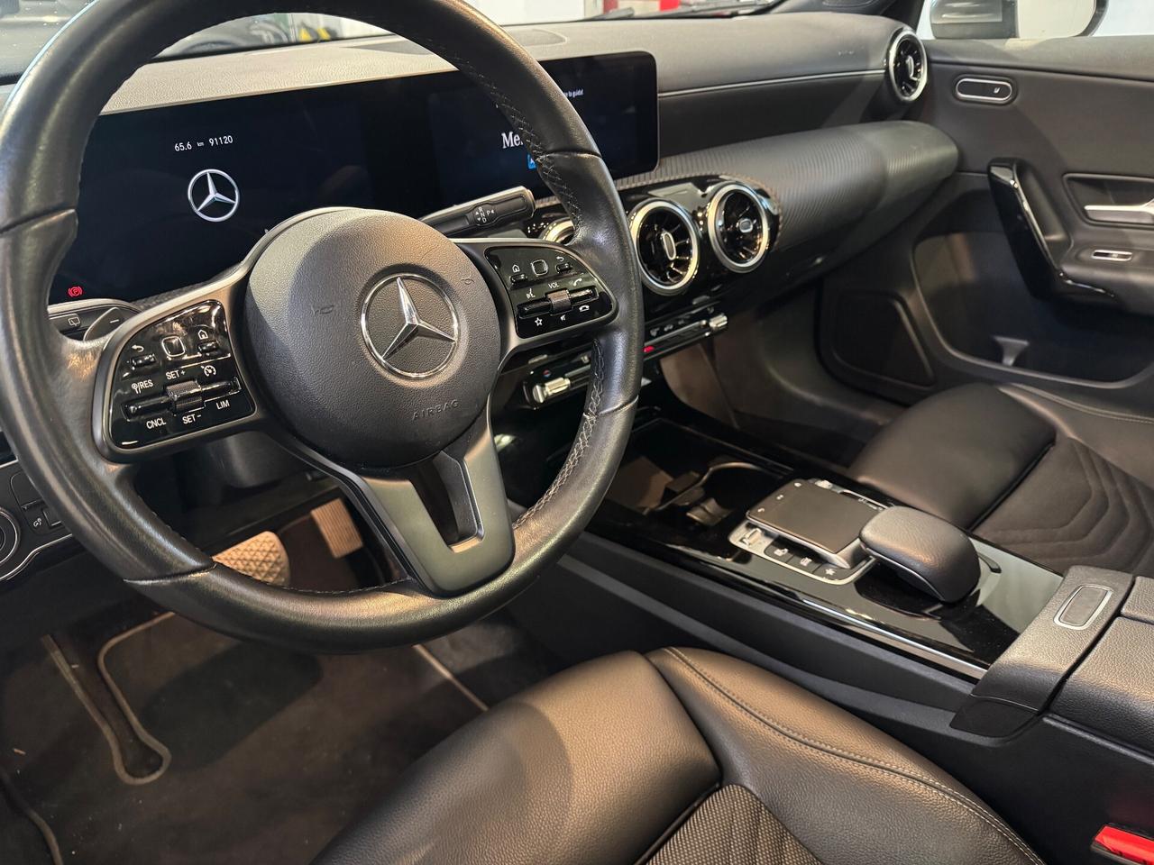 Mercedes-benz A 180d Automatic Executive