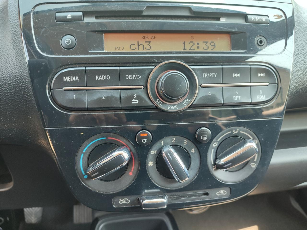 MITSUBISHI SPACE STAR 2017 A GPL LEGGERE BENE