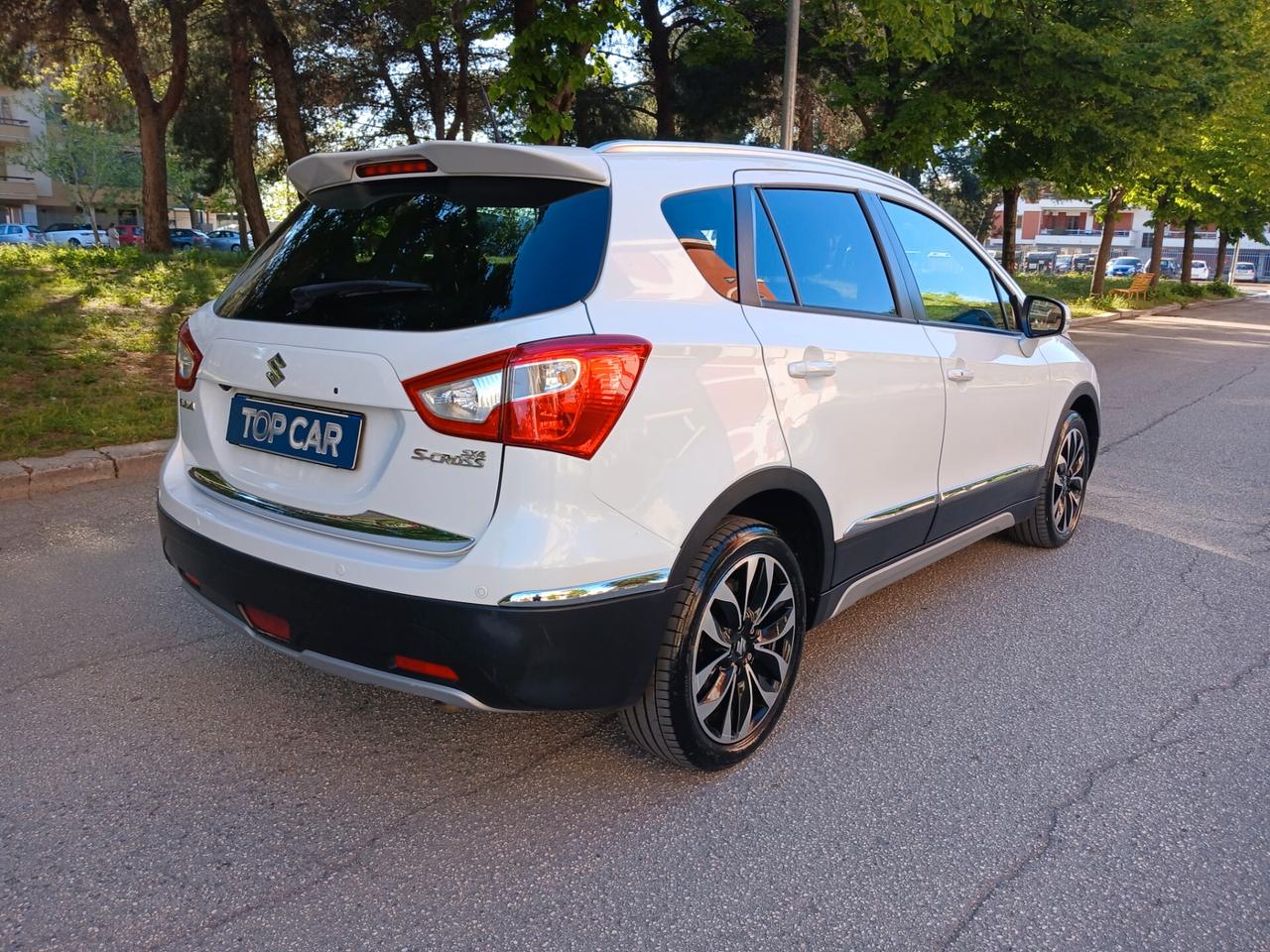 Suzuki S-Cross 1.6 DDiS Start&Stop 4WD All Grip Top