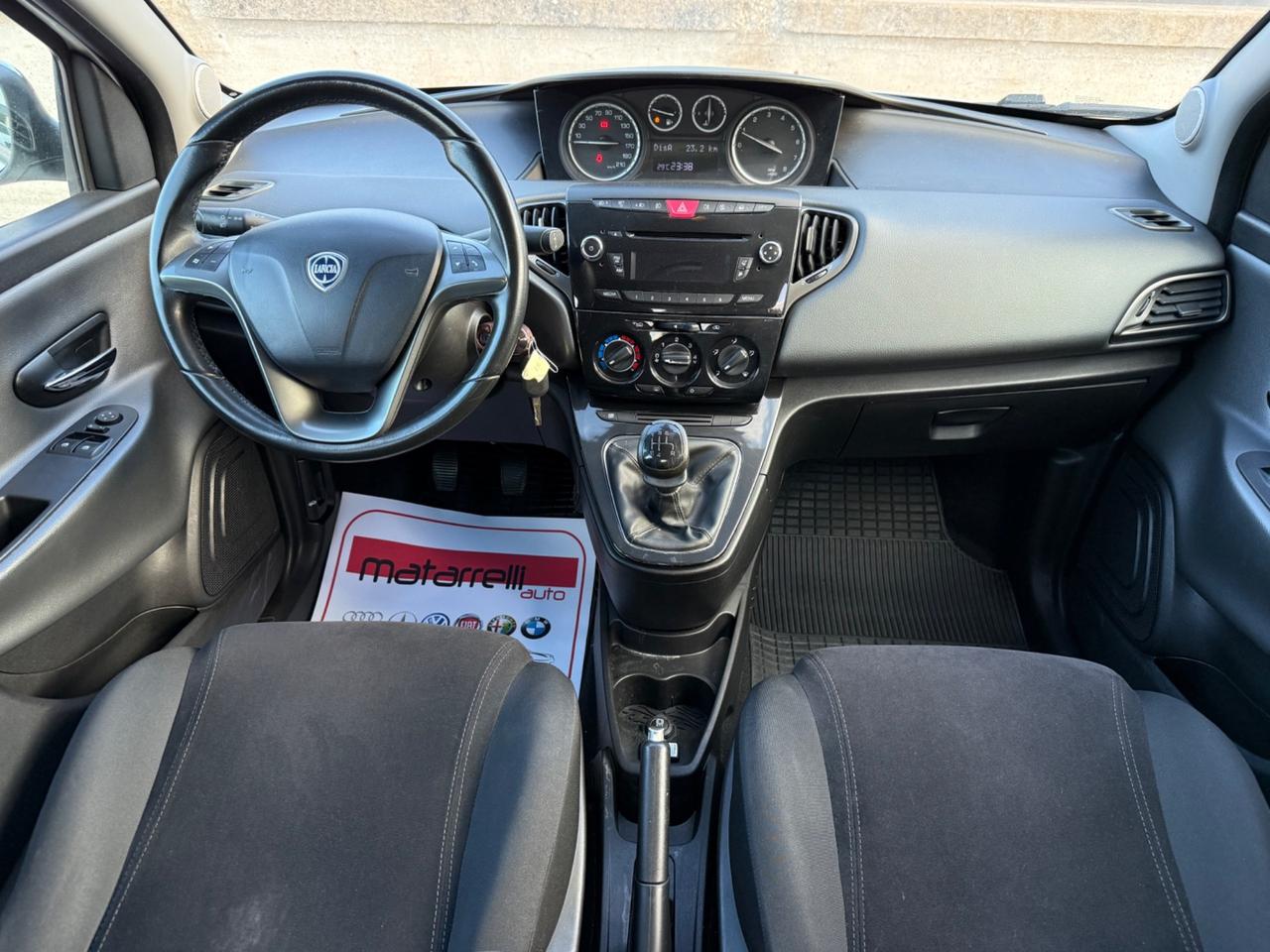 Lancia Ypsilon 1.2 69 CV 5 porte S&S Platinum