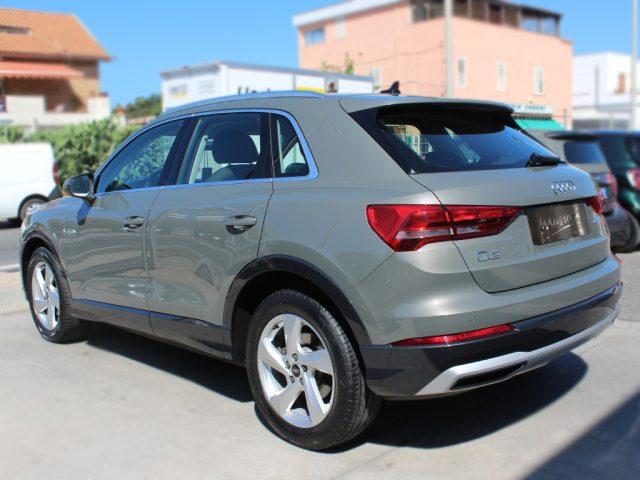 AUDI Q3 35 TDI Business Advanced