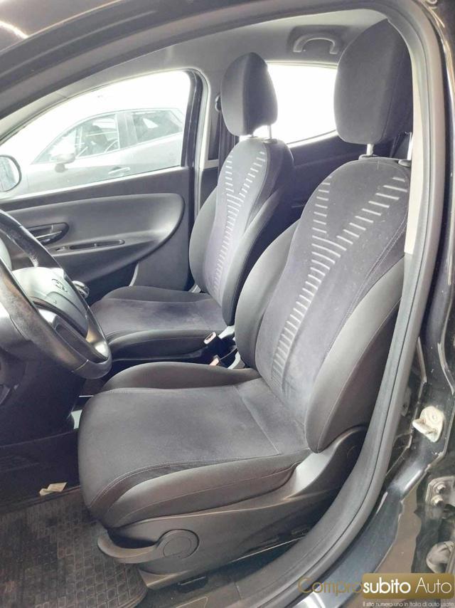 LANCIA Ypsilon 1.2 GPL ( Garanzia 12 Mesi)