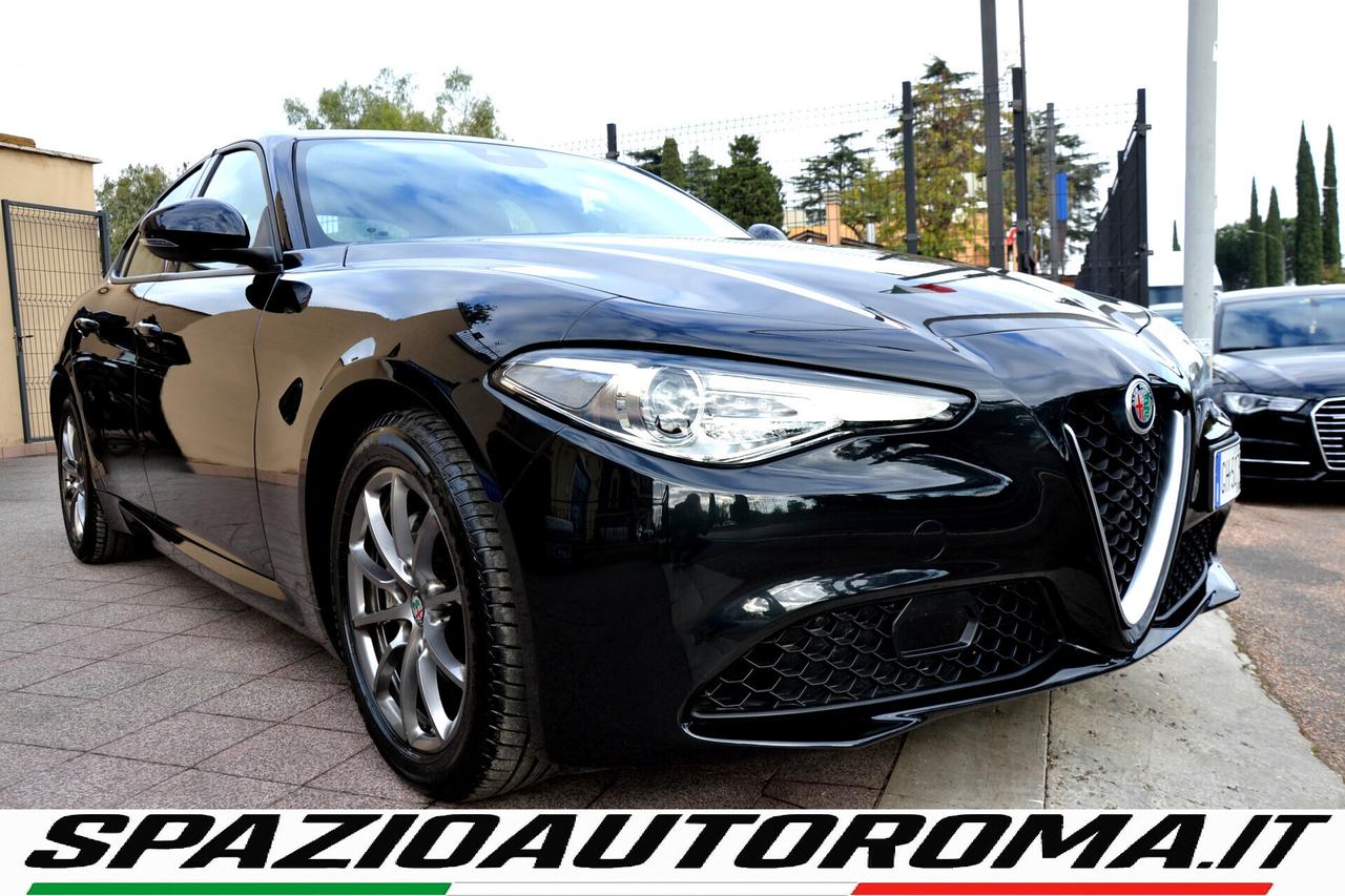 Alfa Romeo Giulia 2.0 200CV AT8 NAV LED RCAM PDC *PREZZO VERO*