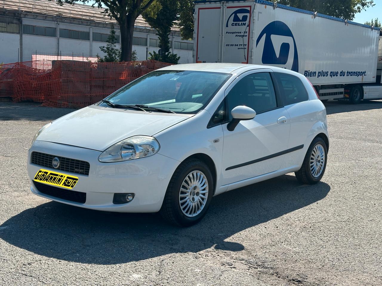 Fiat Grande Punto 1.3MJT 90 3p.Dynam. Van 4pt