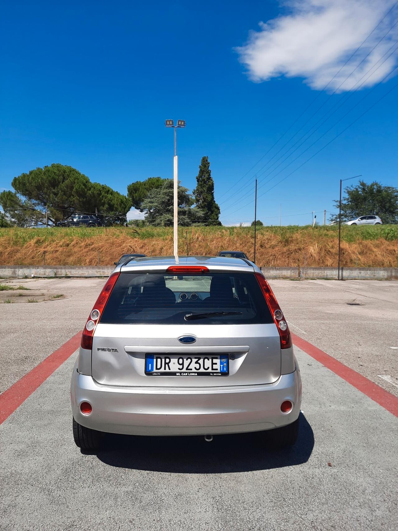 Ford Fiesta 1.2 16V 3p. Ghia OK NEOPATENTATI