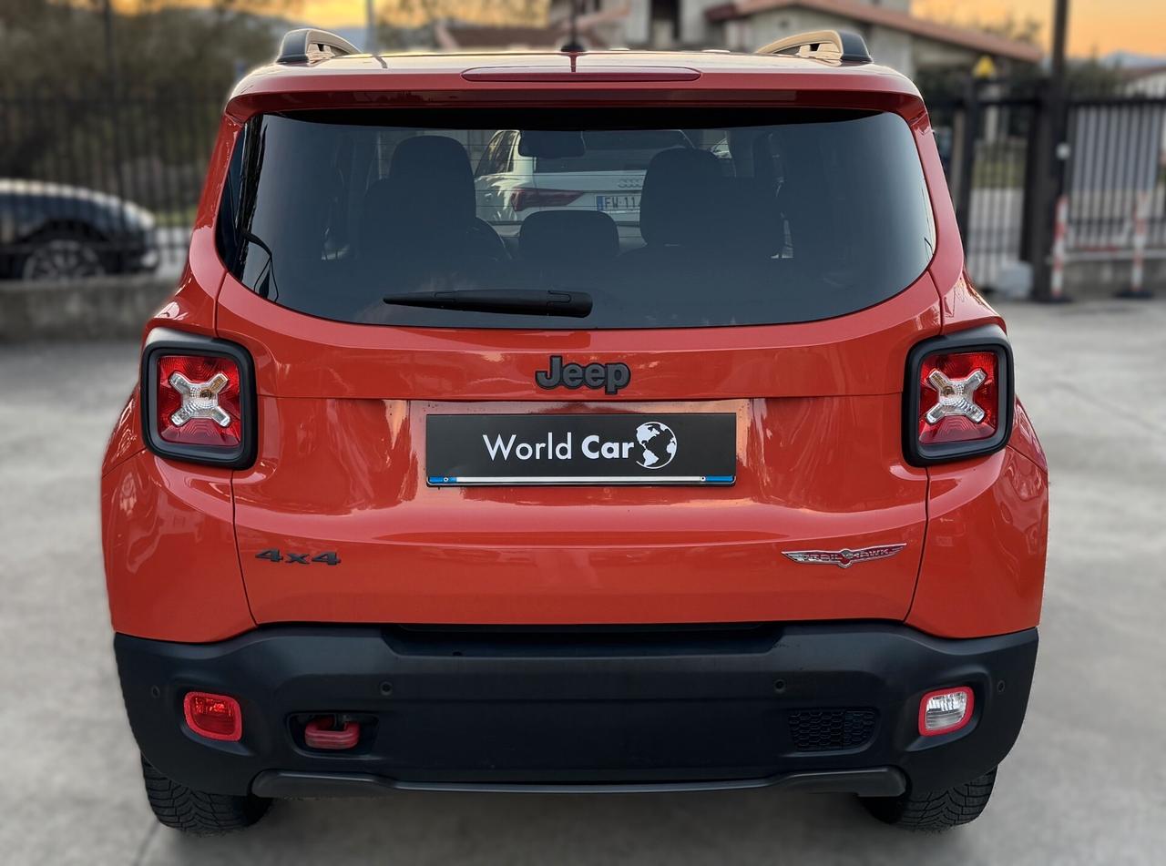Jeep Renegade 2.0 Mjt 170CV 4WD Active Drive Low Trailhawk