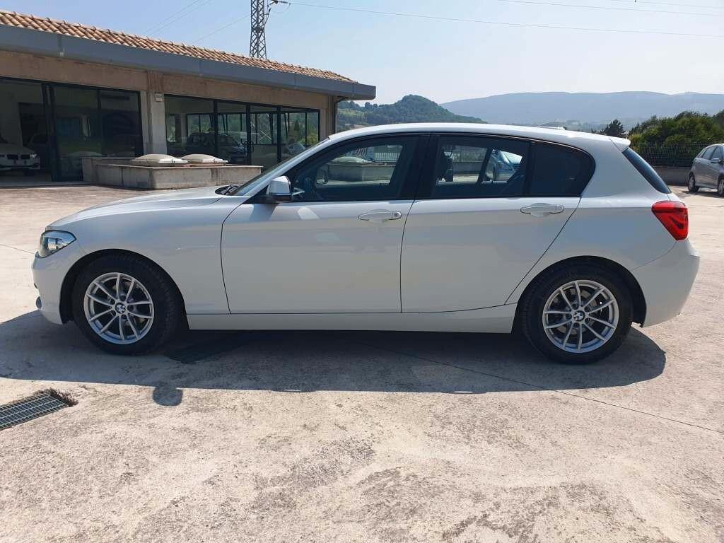 Bmw 118 118d 5p. Advantage