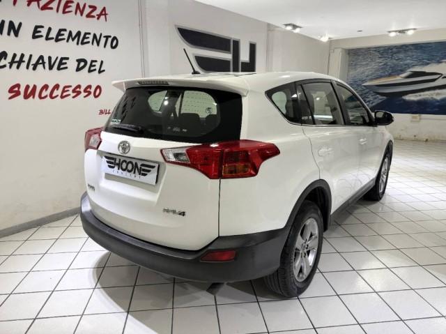 Toyota Rav4 2.0 d-4d 2wd 124cv mt