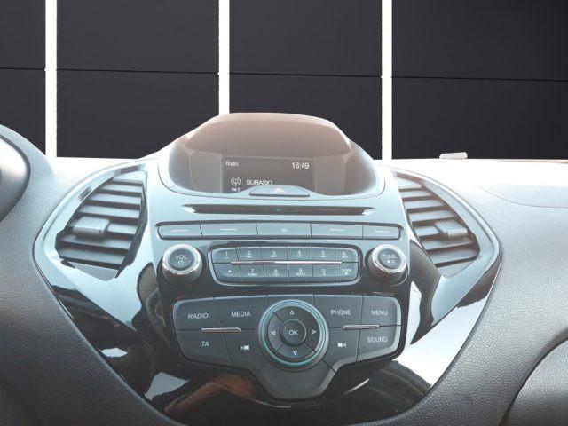 FORD Ka+ 1.2 Ti-VCT 85CV Black & White - White