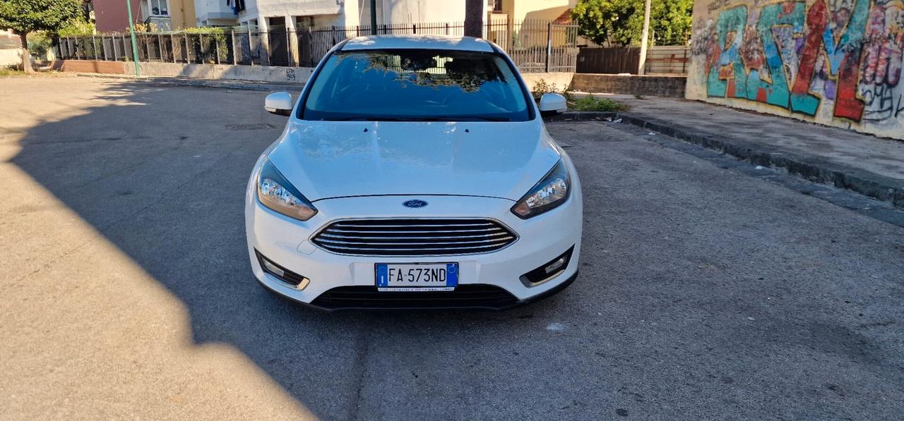 Ford Focus 1.5 TDCi 120 CV Start&Stop Powershift SW Titanium