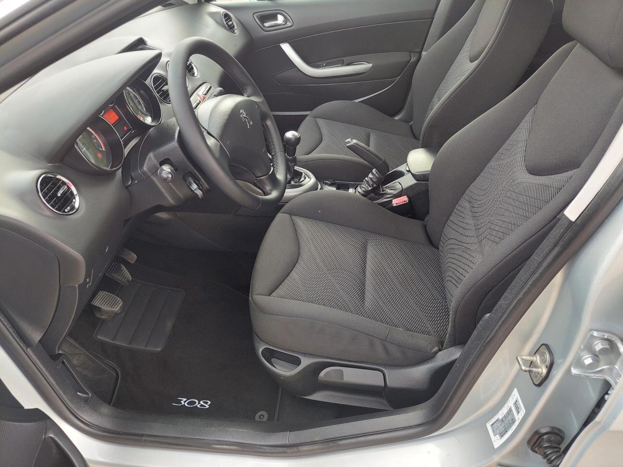 Peugeot 308 1.6 8V HDi 93CV SW Business