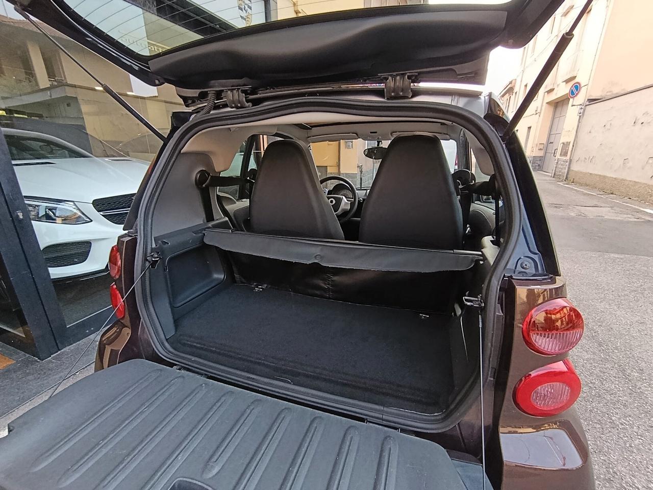 Smart ForTwo 1000 52 kW MHD coupé passion