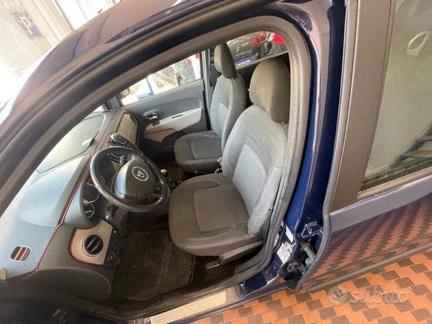 Dacia Lodgy 1.5 dCi 8V 110CV 7 posti