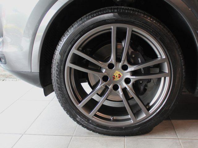 PORSCHE Cayenne Coupé 3.0 V6 *UNIPROP*TETTO*CHRONO*