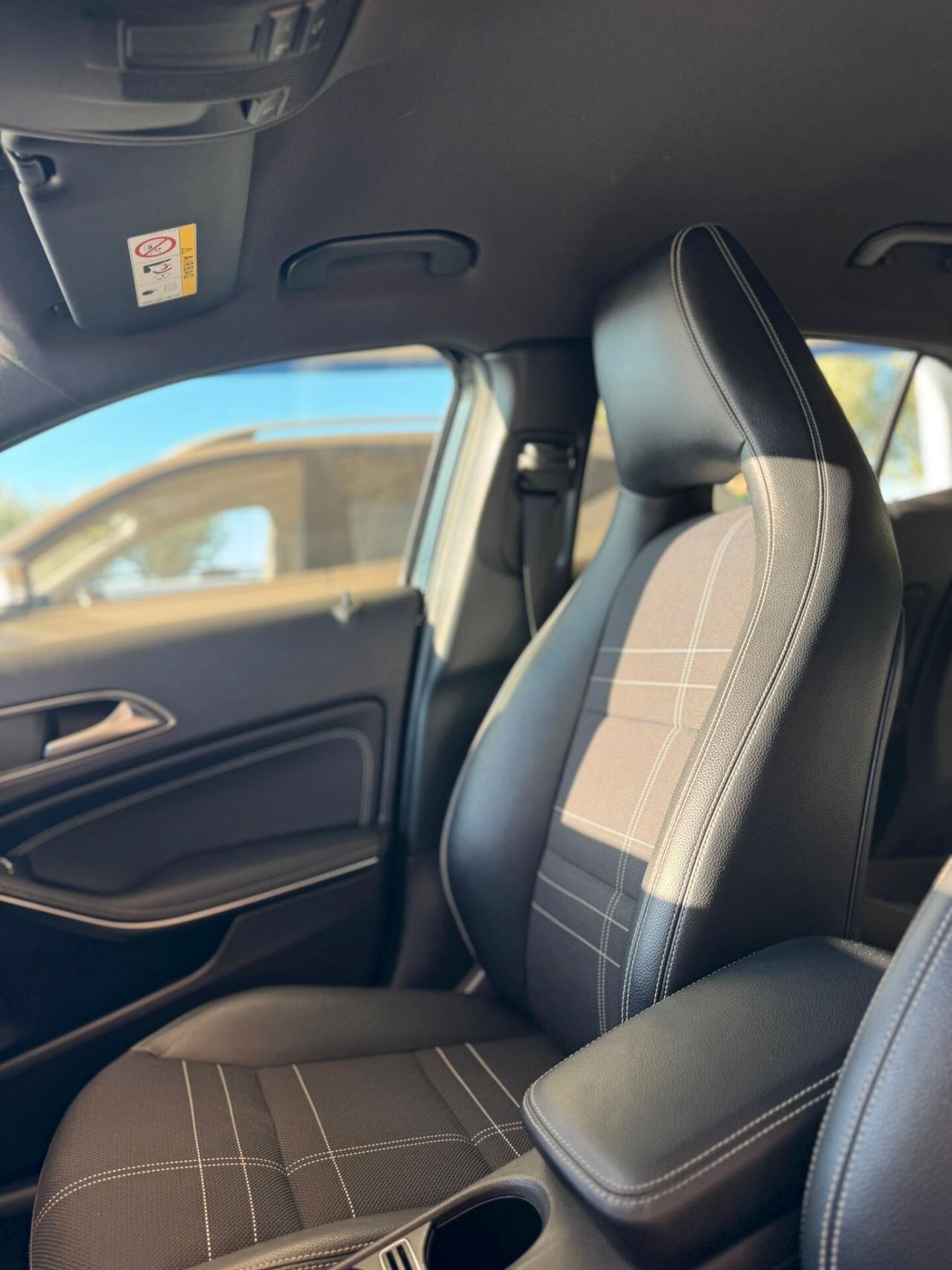 Mercedes-benz GLA 220 CDI Automatic 4Matic Premium