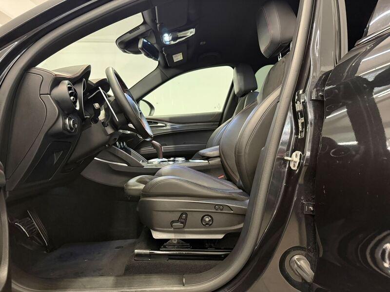 Alfa Romeo Stelvio 2.2 TD 210 CV Estrema AT8 Q4 Harman