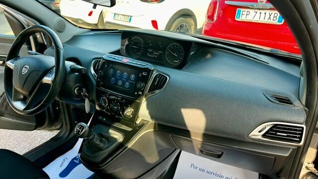 Lancia Ypsilon 1.2 Gold Gpl 69cv "IDONEA X NEOPATENTATI"
