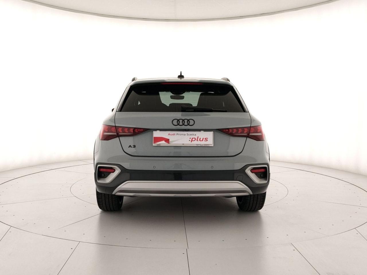 Audi A3 allstreet 2.0 tdi business 150cv s-tronic