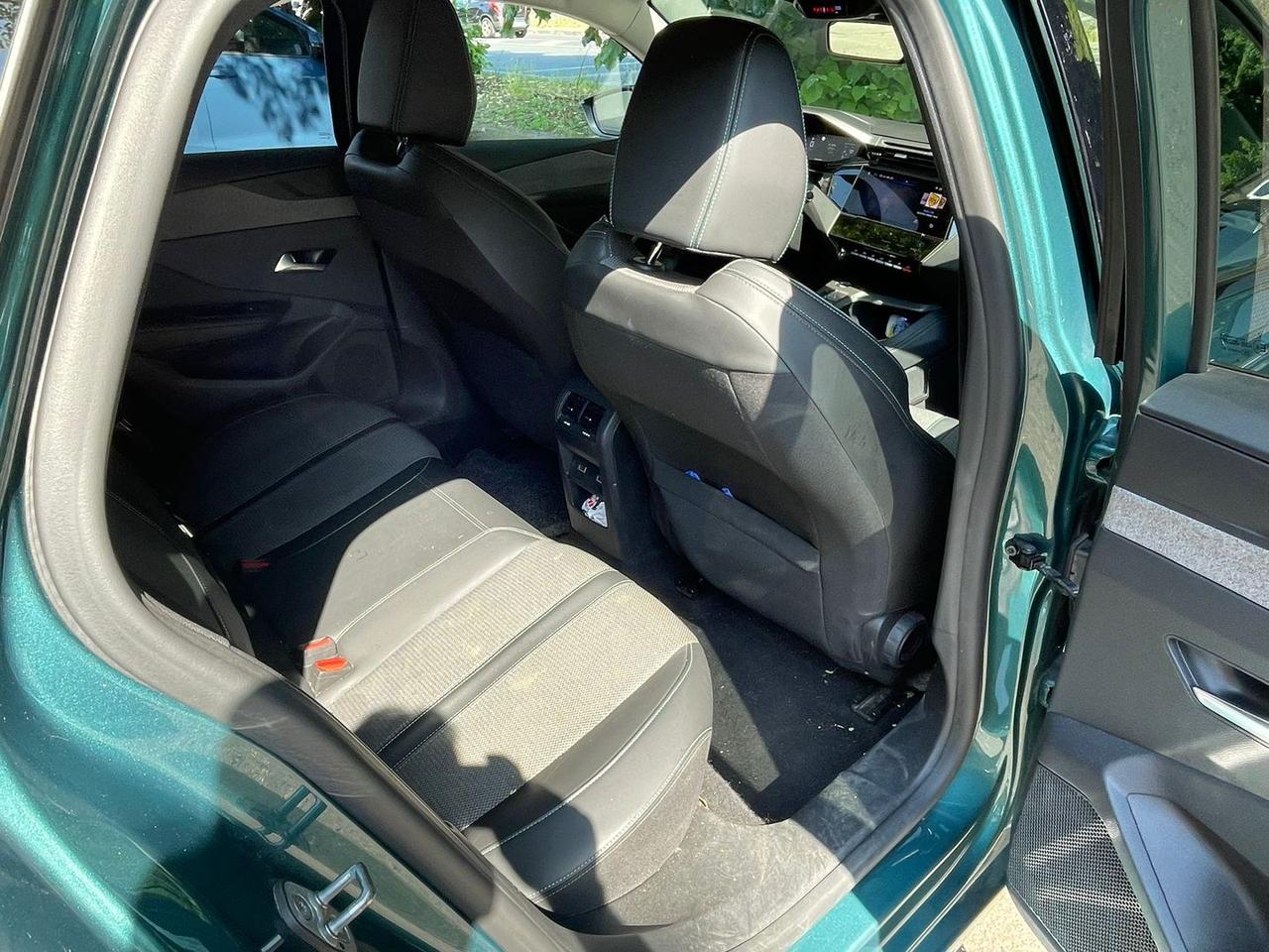 Peugeot 308 Allure 1.5 Blue HDI 130 #11107
