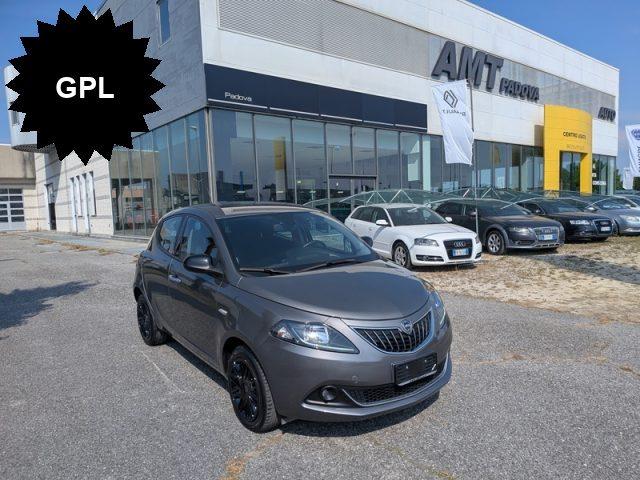 LANCIA Ypsilon Hybrid-GPL Gold