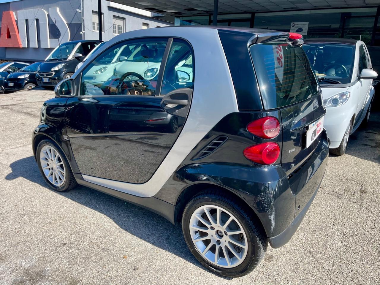 Smart ForTwo 1000 52 kW coupé passion