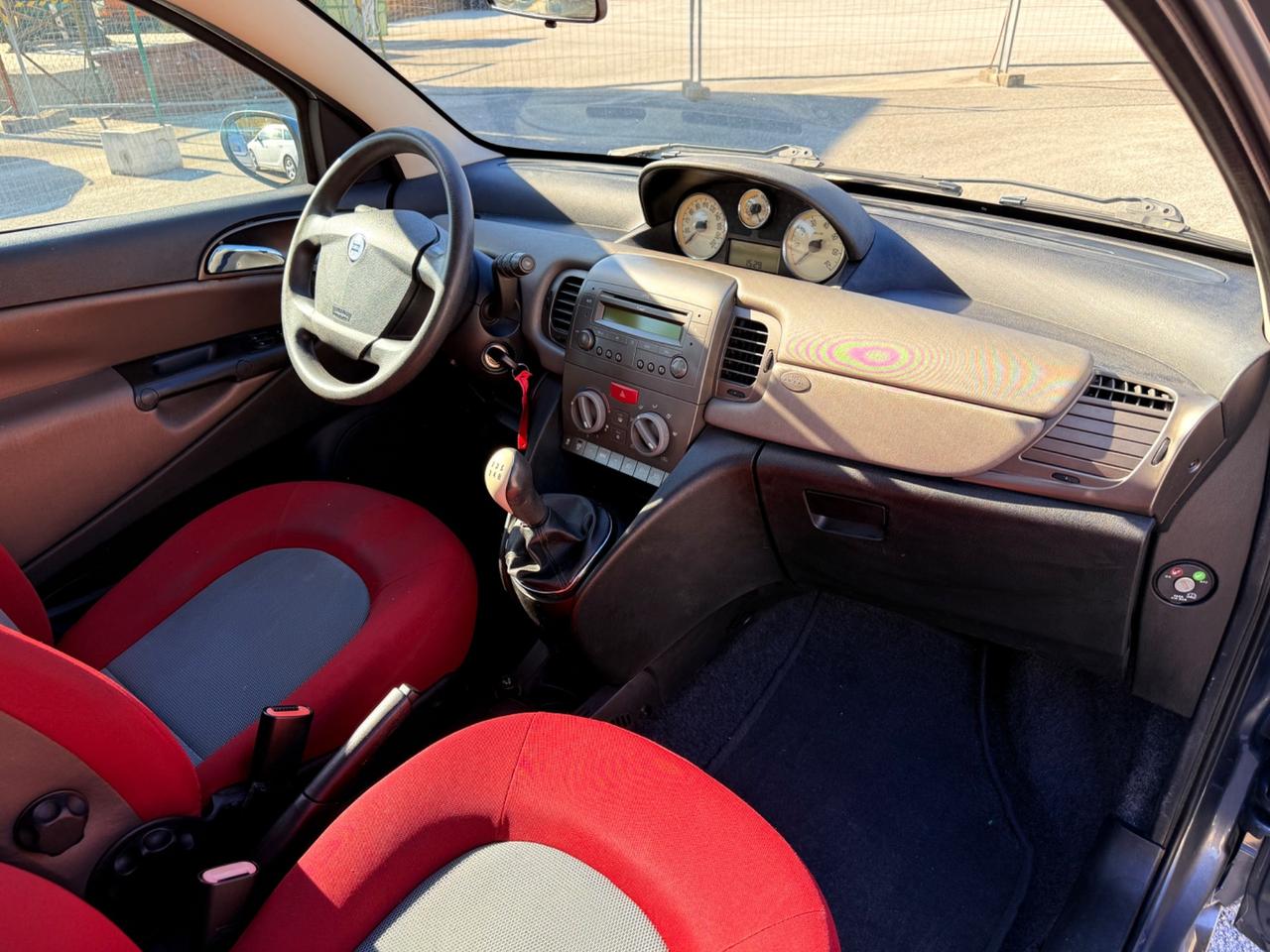Lancia Ypsilon 1.3 Multijet 16V
