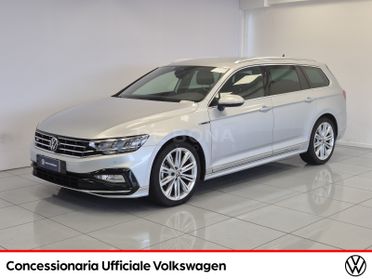 Volkswagen Passat variant 2.0 tdi executive 200cv dsg