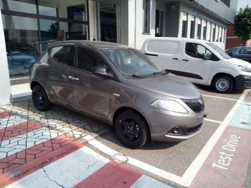 Lancia Ypsilon 1.0 FireFly Hybrid Oro