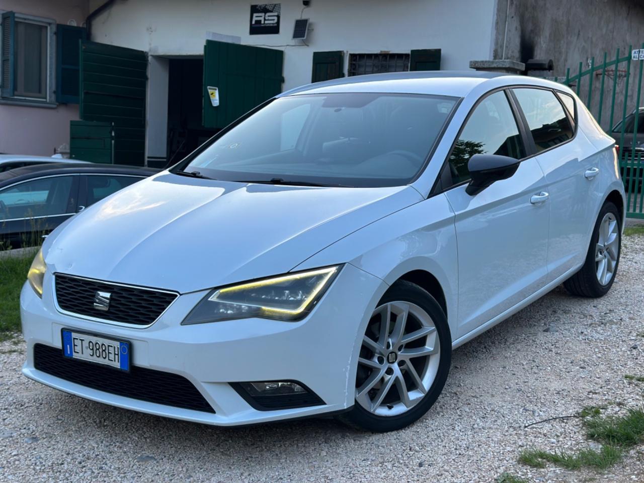 Seat LEON 1.6 TDI 105 CV 5p. STYLE KMCERT UNICOPR