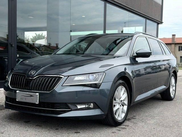 SKODA Superb 2.0 TDI 150CV DSG Wagon Style