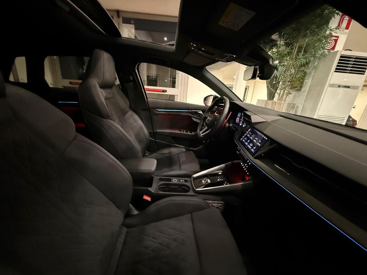 Audi A3 RS 3 SPB TFSI quattro S tronic 400CV