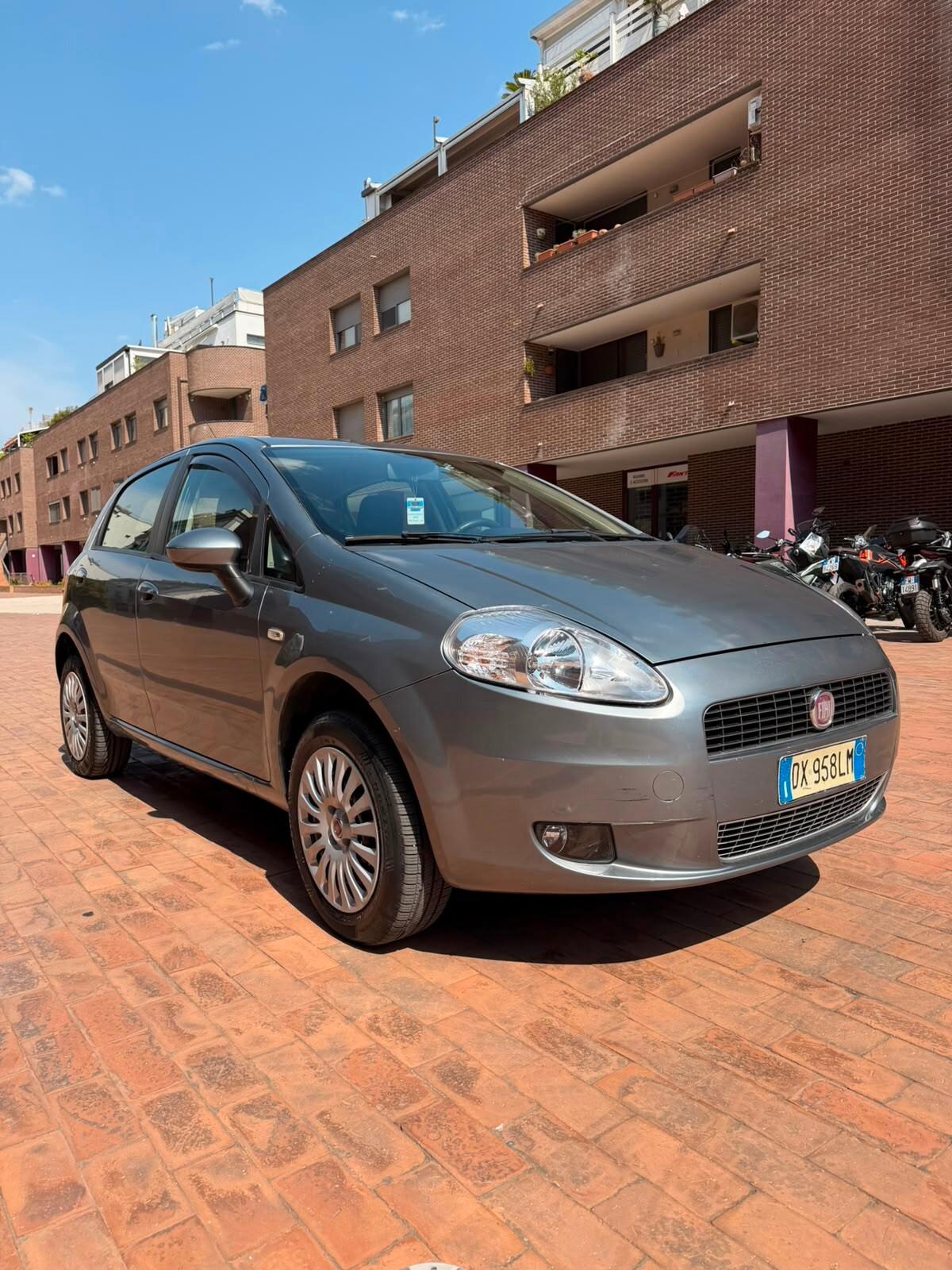 Fiat Grande Punto 1.4 5 porte Dynamic Natural Power