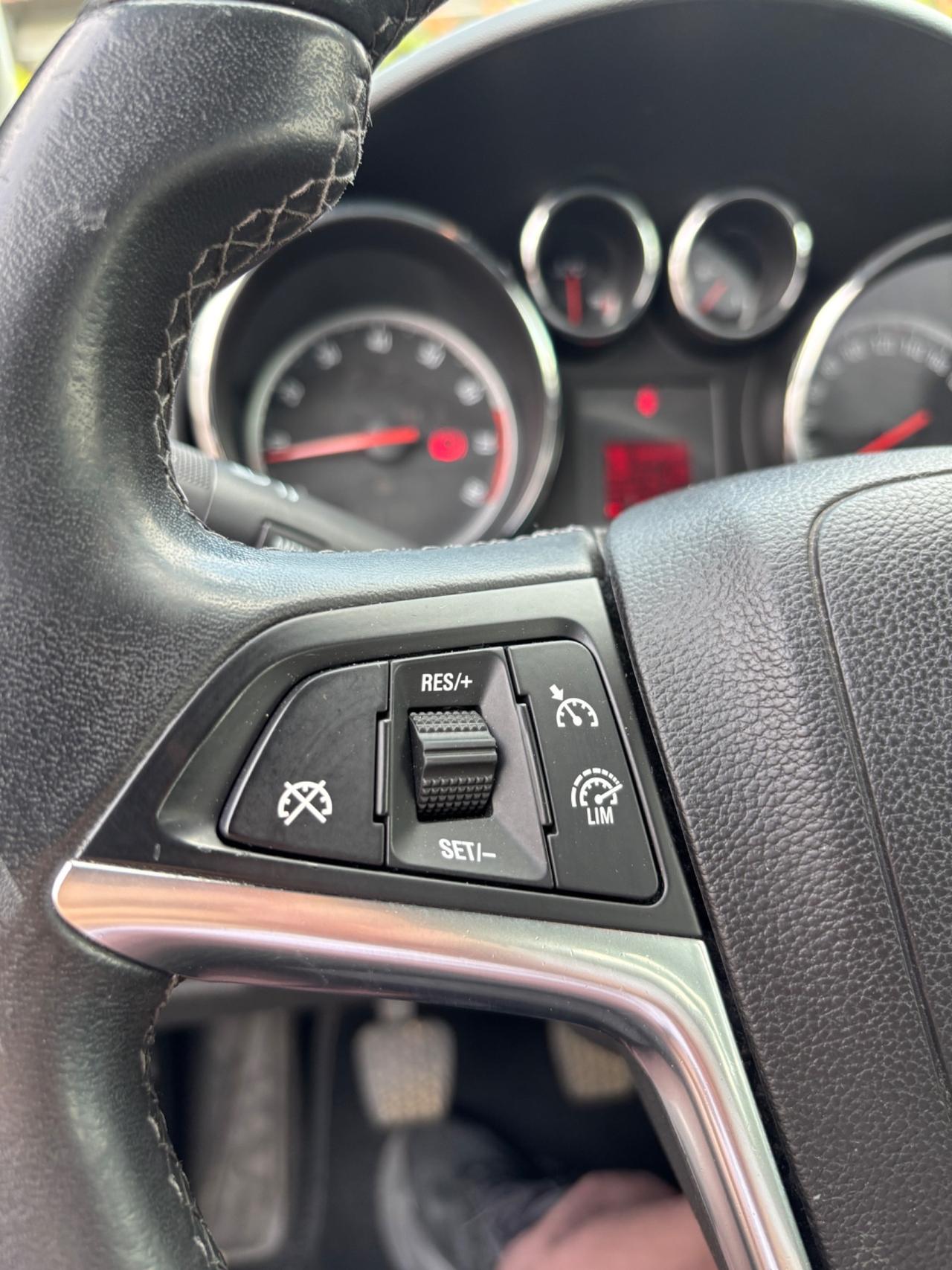 Opel Astra 1.4 Benzina