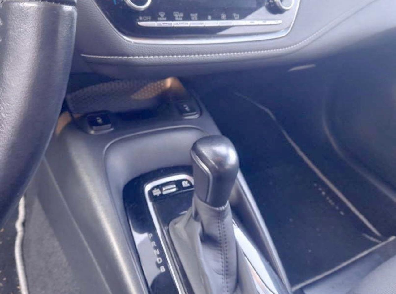 Toyota Corolla Touring Sports 1.8 Hybrid Business Tech