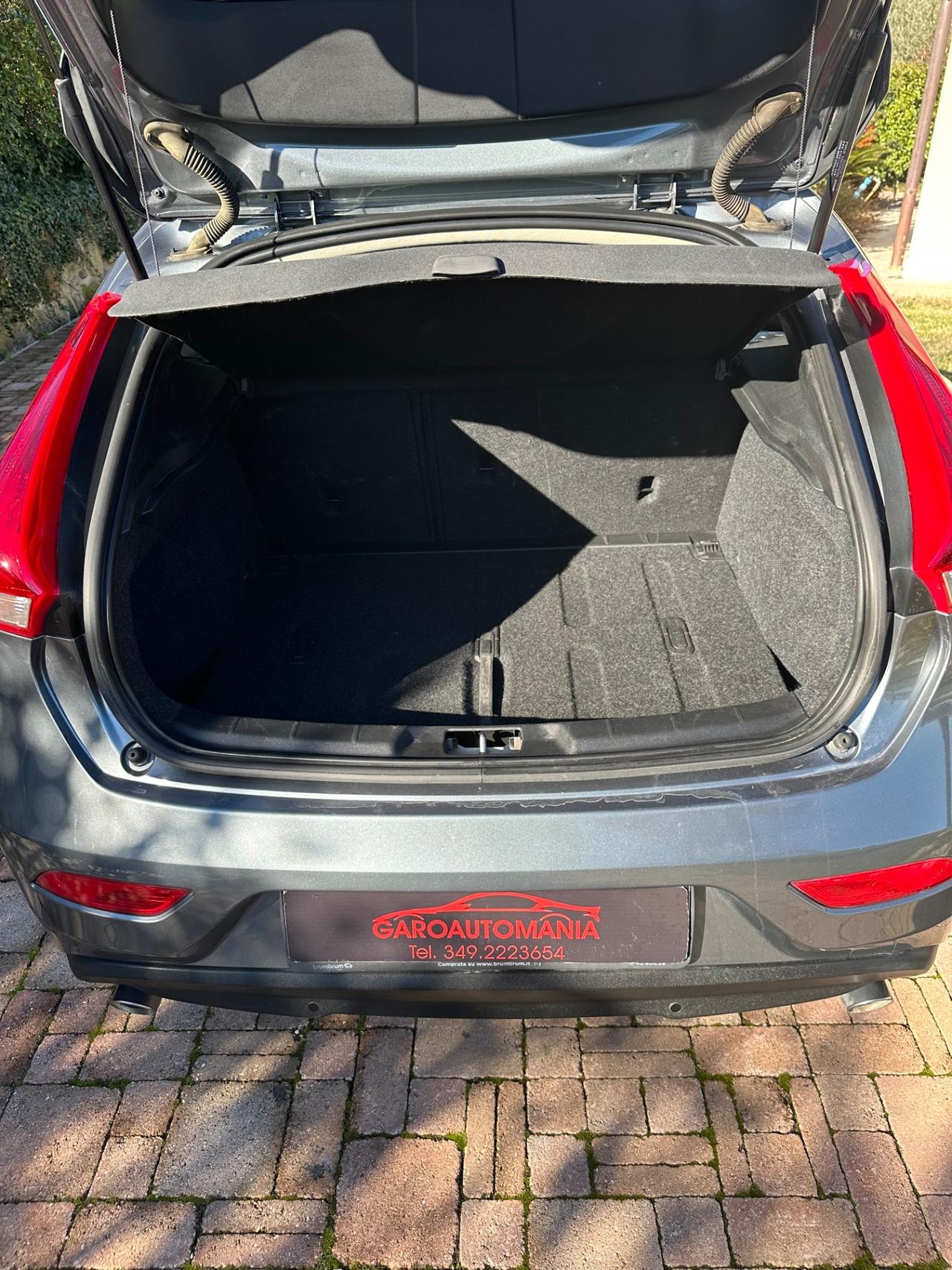 Volvo V40 D2 Business