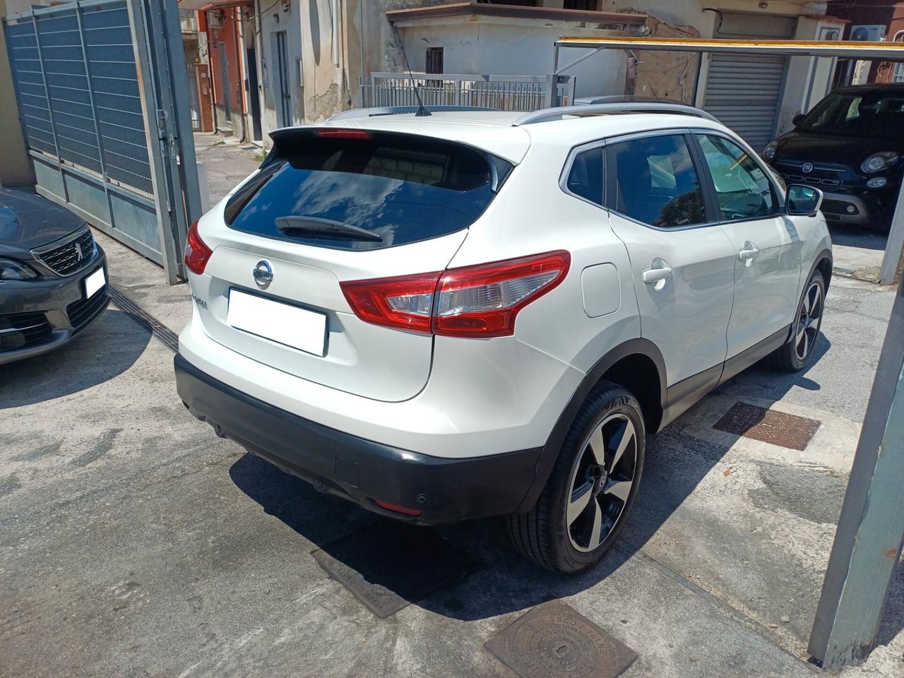 Nissan Qashqai 1.5 dCi Tekna Tetto Panoramico