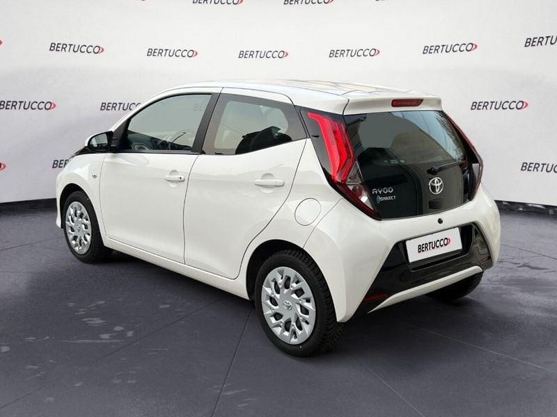 Toyota Aygo 2ª serie Connect 1.0 VVT-i 72 CV 5 porte x-cool