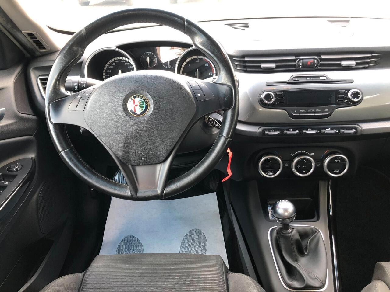 Alfa Romeo Giulietta 1.6 JTDm-2 105 CV Distinctive 2013